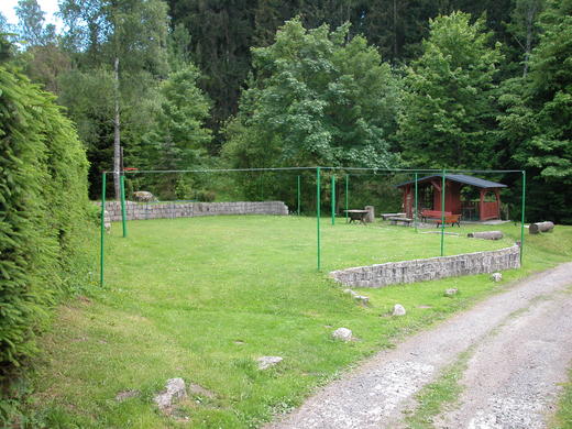 Universální travnaté hřiště